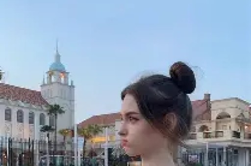 TES上单曝光kanavi黑历史！训练赛中途去吃外卖9位选手等他吃饭